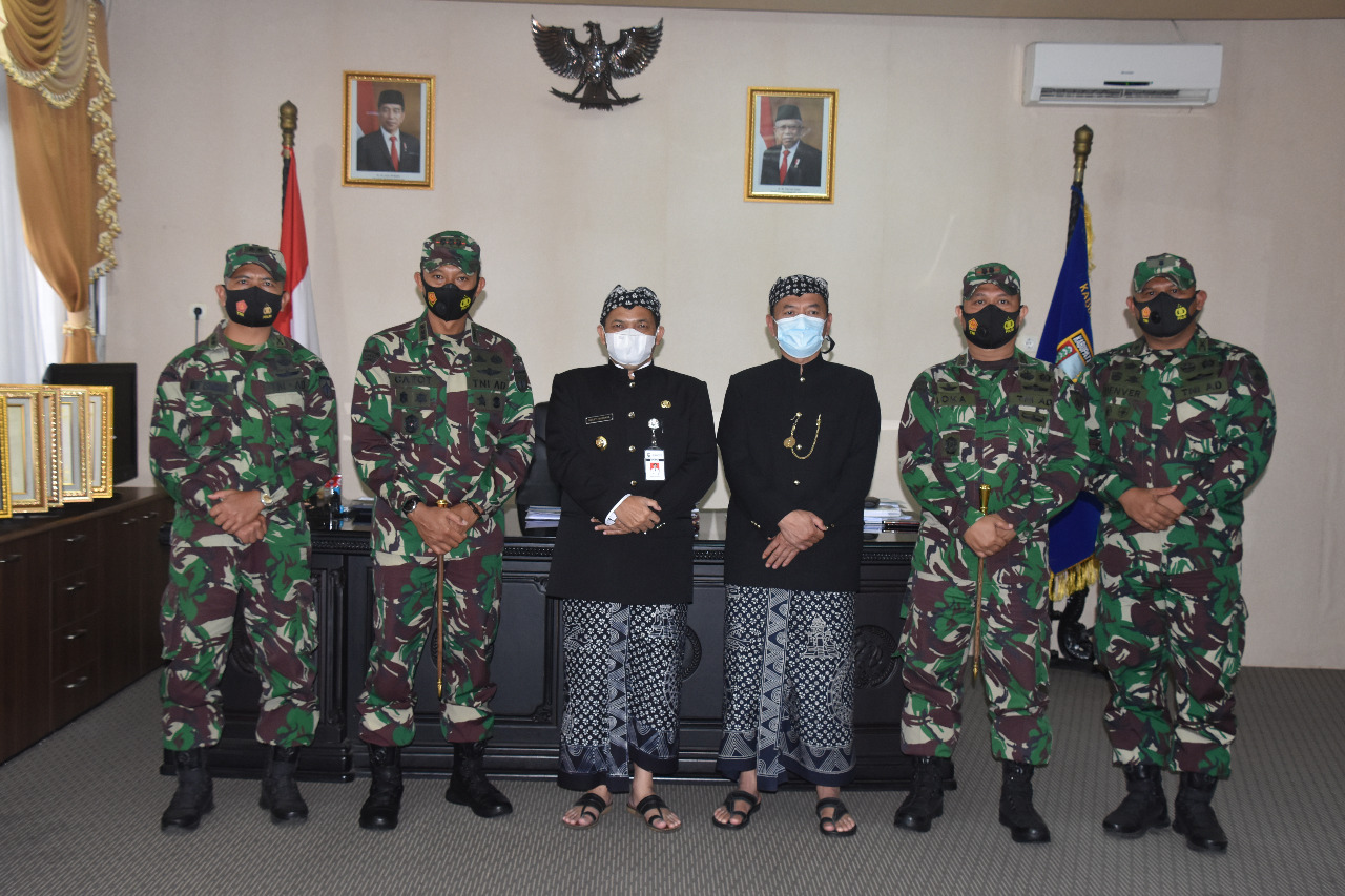 Jalin Silaturahmi, Danrem 073/MKT Berkunjung Ke Kantor Bupati Kabupaten Semarang  